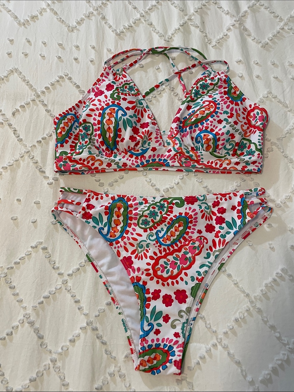 Colorful Paisley Printed Bikini Push Up V Neck Criss Cross Back Bathing Suit nwt
